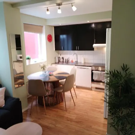 Apartament Downtown, Free Parking, 4 Bedrooms, Nordnes, Bryggen,