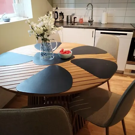 Downtown, Free Parking, 4 Bedrooms, Nordnes, Bryggen, Bergen