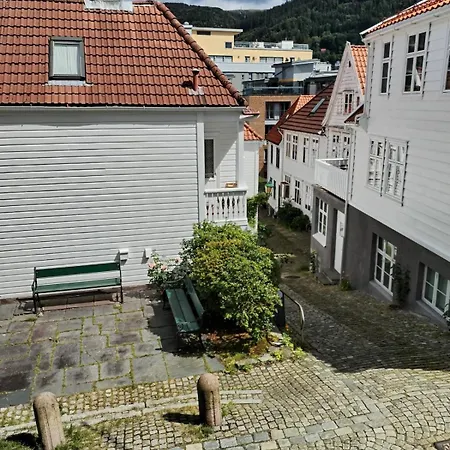 Downtown, Free Parking, 4 Bedrooms, Nordnes, Bryggen, * Bergen