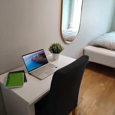 Downtown, Free Parking, 4 Bedrooms, Nordnes, Bryggen, Apartament *