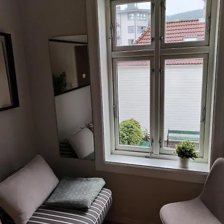 Downtown, Free Parking, 4 Bedrooms, Nordnes, Bryggen, *
